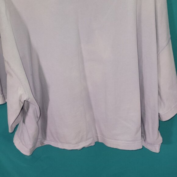 Puma Oversized Lavender T-Shirt With Logo Print Size XL 100% Cotton Relaxed Fit - Picture 9 of 9